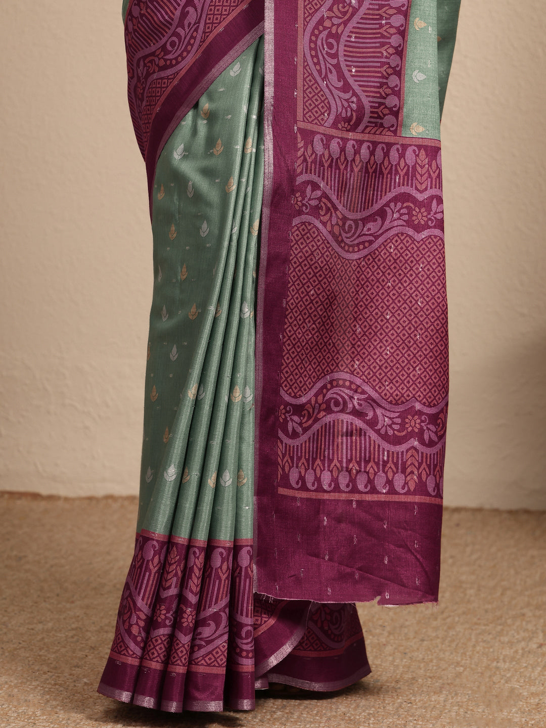  Green Printed Silk Blend Saree With Unstitched Blouse Piece 