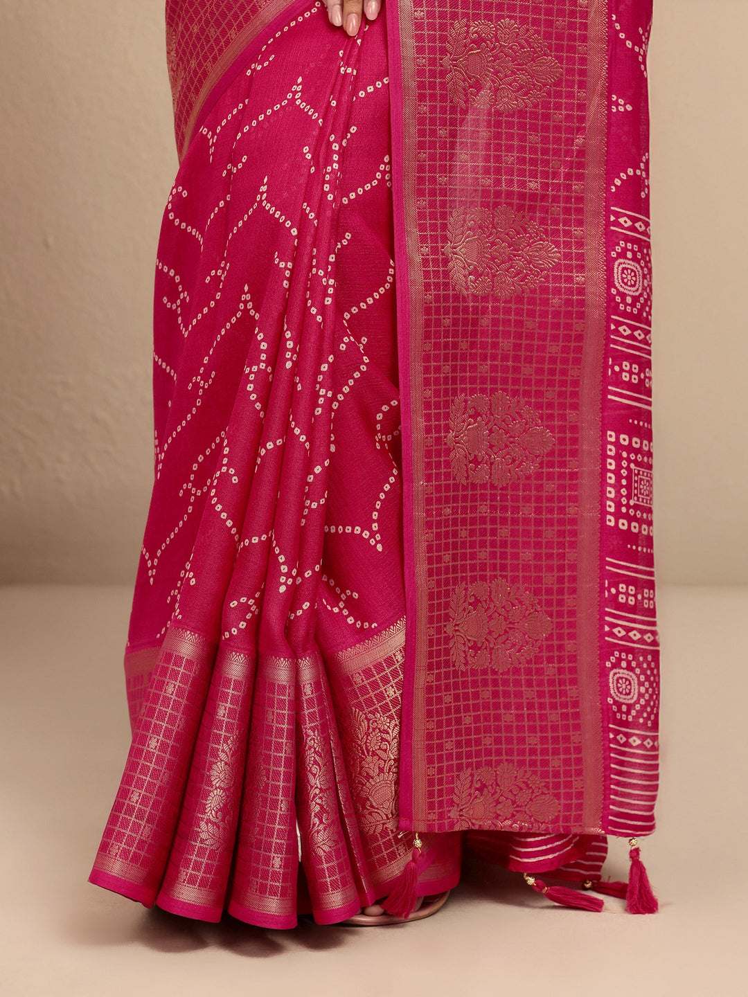  Red Bandhani Printed Silk Blend Saree With Unstitched Blouse Piece 