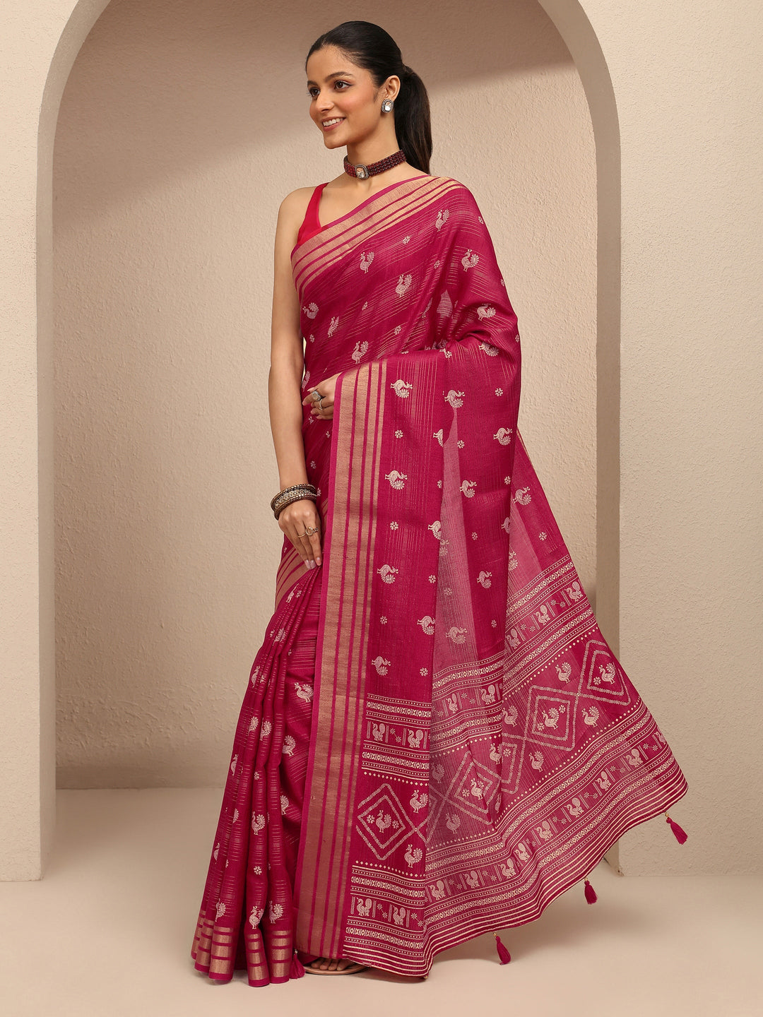  Red Printed Silk Blend Saree With Unstitched Blouse Piece 