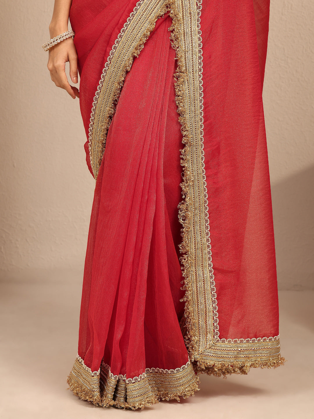  Red Solid Silk Blend Saree With Unstitched Blouse Piece 