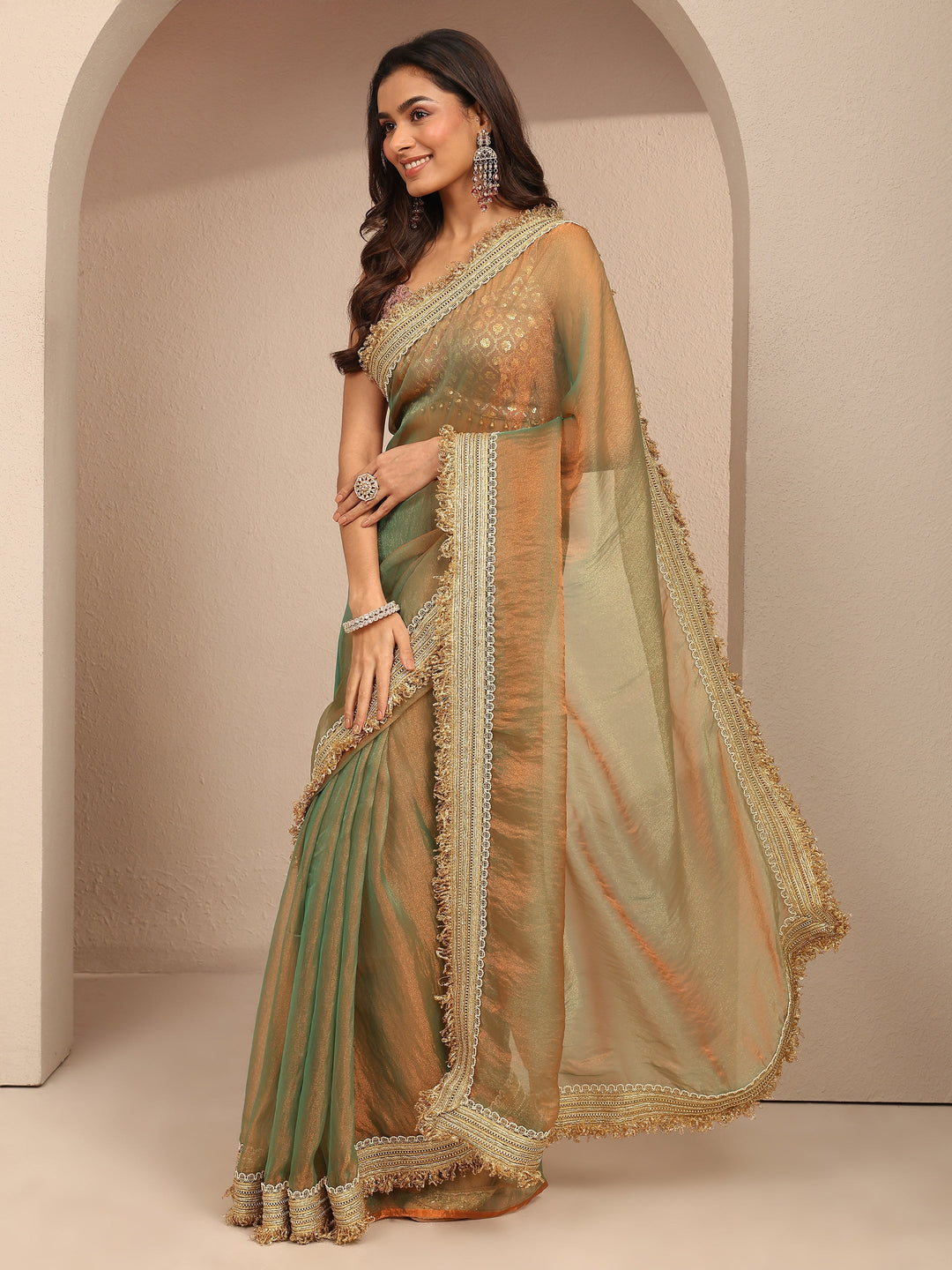  Green Solid Silk Blend Saree With Unstitched Blouse Piece 