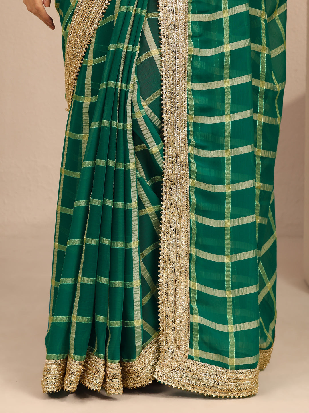  Green Geometric Woven Design Silk Blend Saree With Unstitched Blouse Piece 