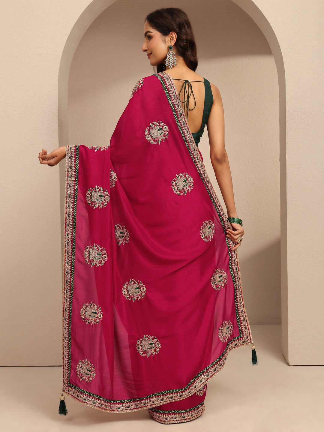  Red Embroidered Silk Blend Saree With Unstitched Blouse Piece 