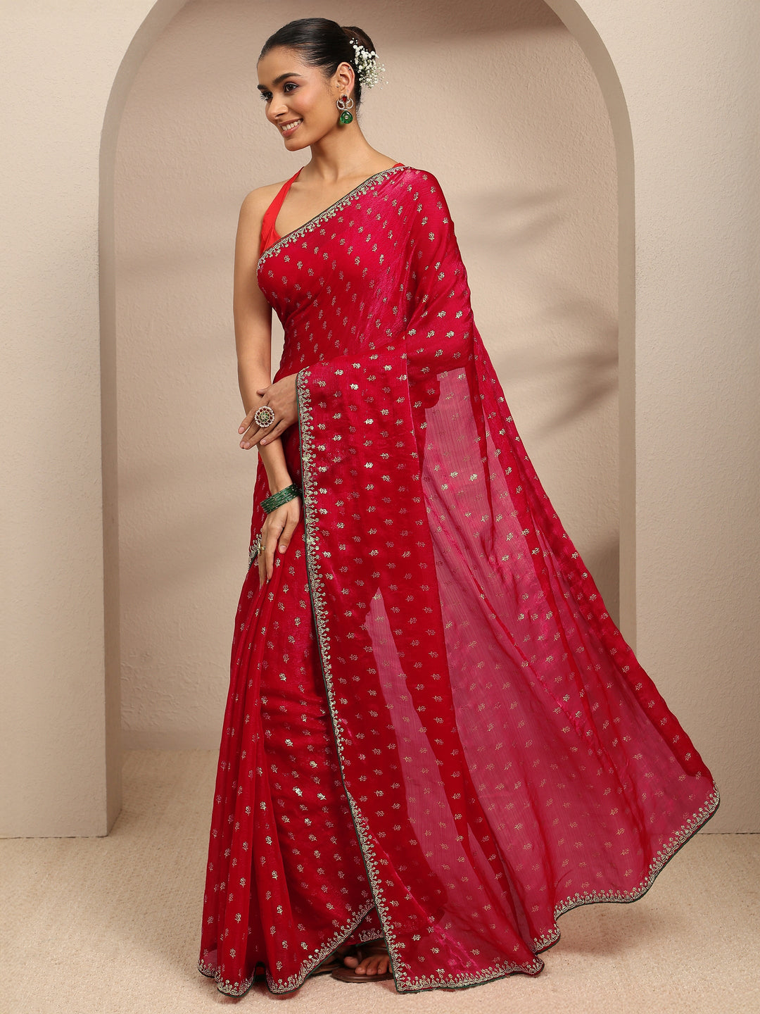  Red Floral Printed Silk Blend Saree With Unstitched Blouse Piece 
