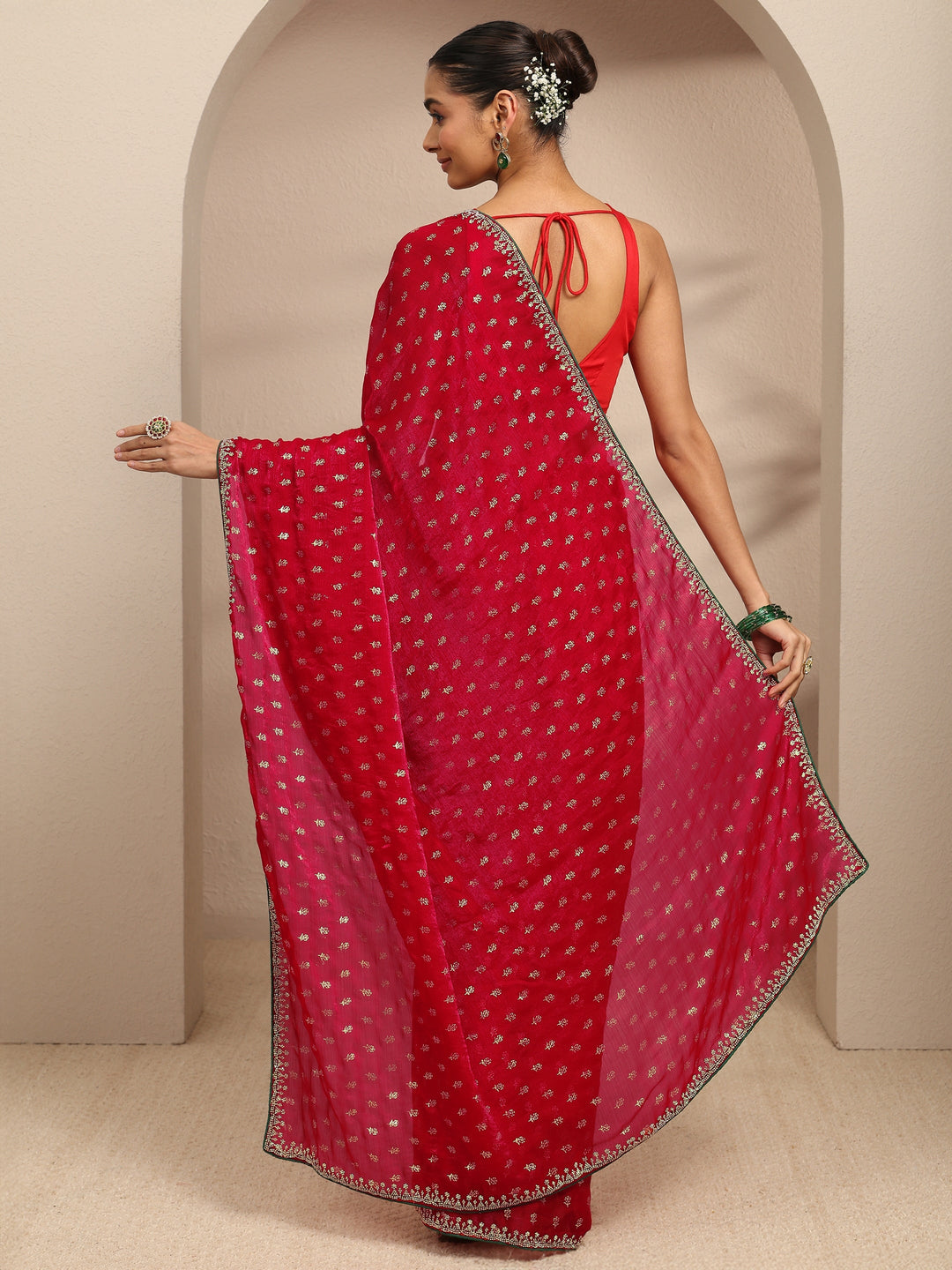  Red Floral Printed Silk Blend Saree With Unstitched Blouse Piece 