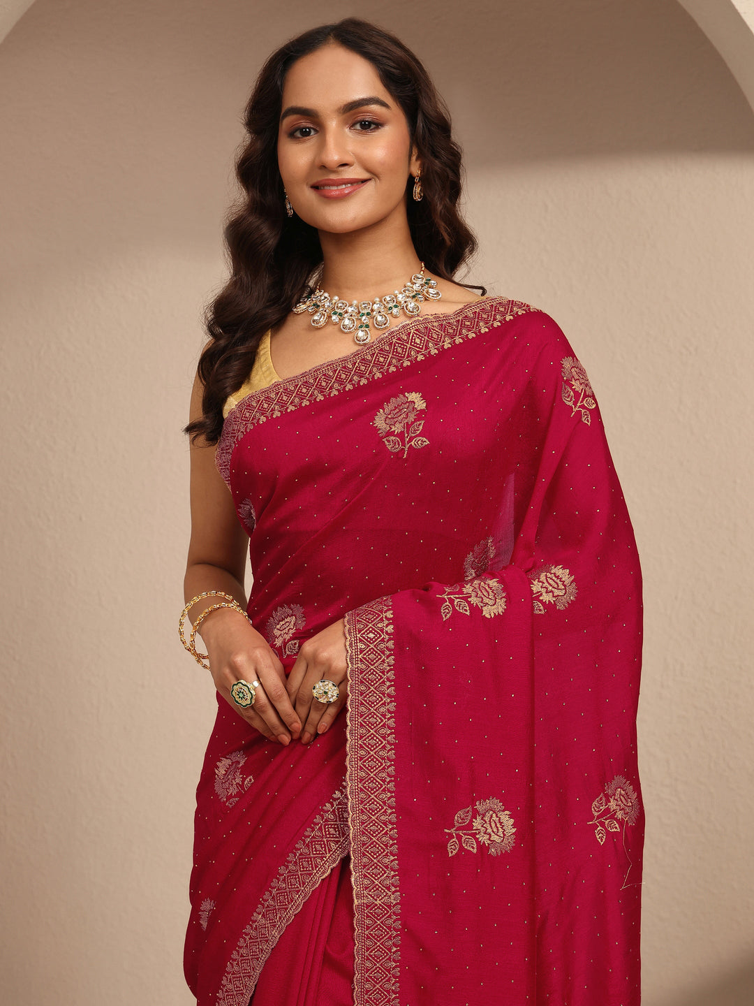  Red Embroidered Silk Blend Saree With Unstitched Blouse Piece 