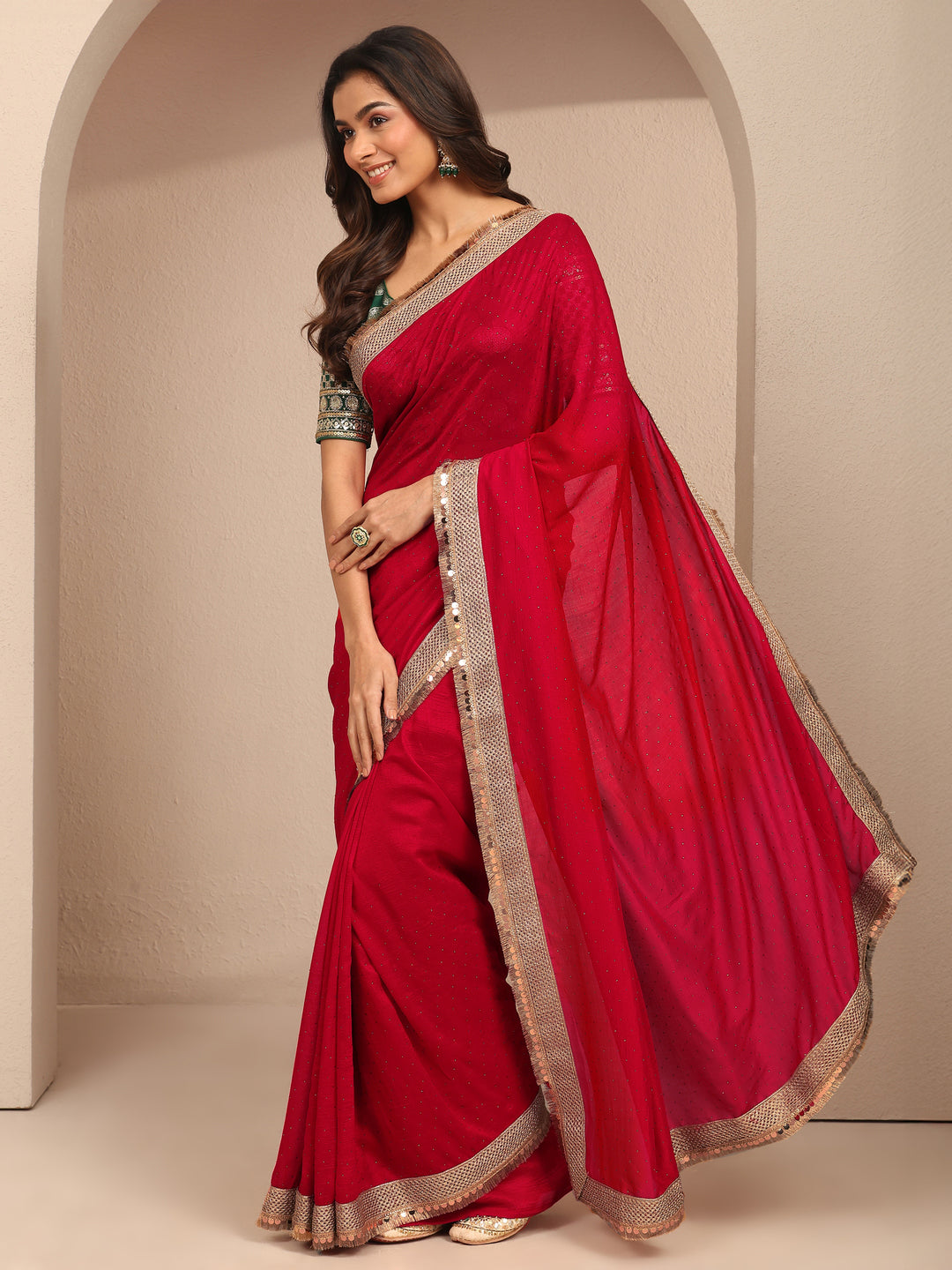  Red Embellished Silk Blend Saree With Unstitched Blouse Piece 
