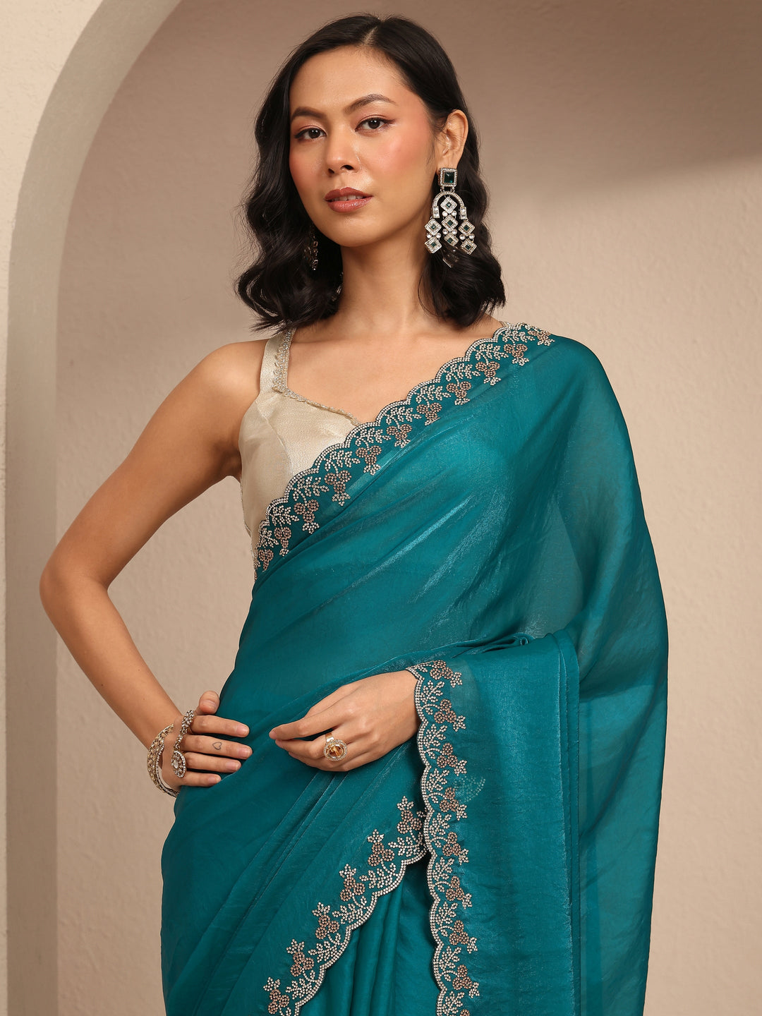  Blue Solid Silk Blend Saree With Unstitched Blouse Piece 