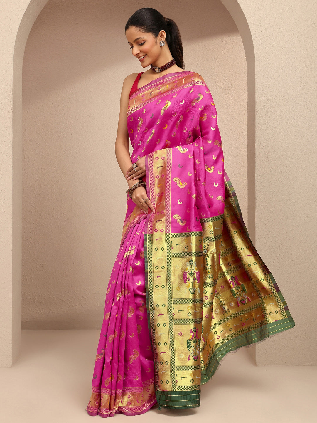  Pink Woven Design Silk Blend Banarasi Saree With Unstitched Blouse Piece 