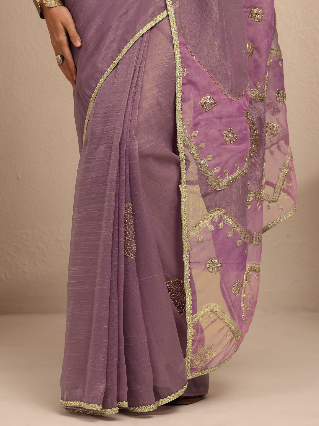  Lavender Embellished Silk Blend Saree With Unstitched Blouse Piece 