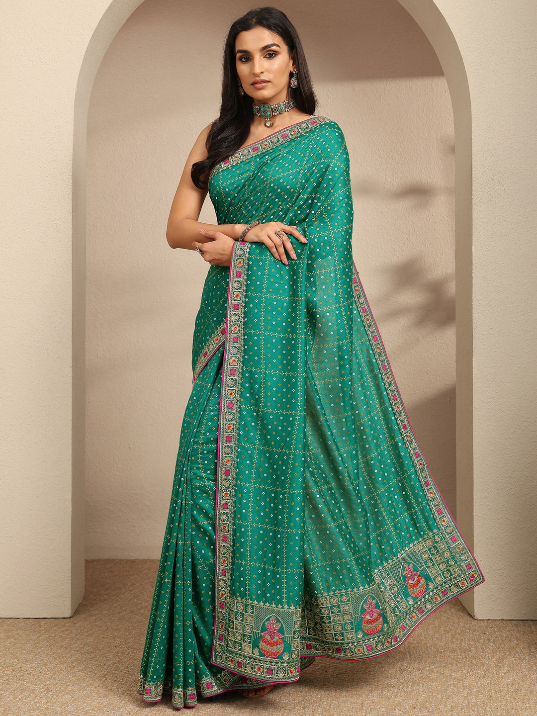  Green Bandhani Printed Silk Blend Saree With Unstitched Blouse Piece 