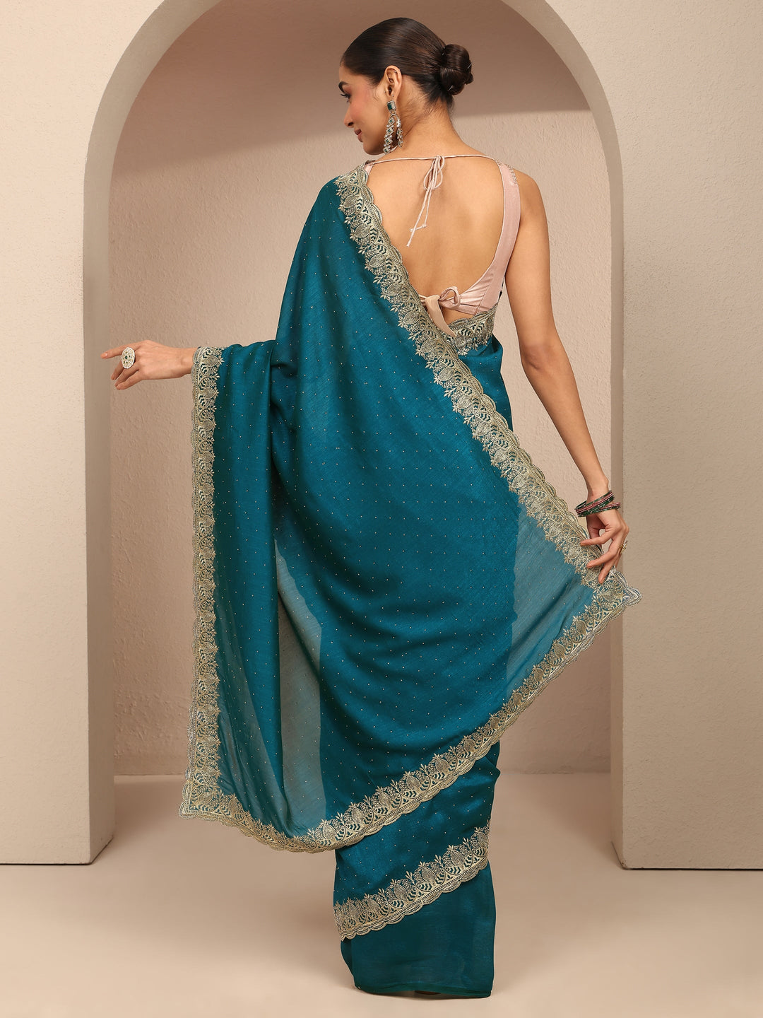  Teal Embellished Silk Blend Saree With Unstitched Blouse Piece 