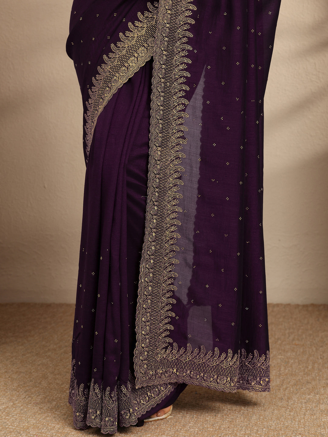  Burgundy Embellished Silk Blend Saree With Unstitched Blouse Piece 
