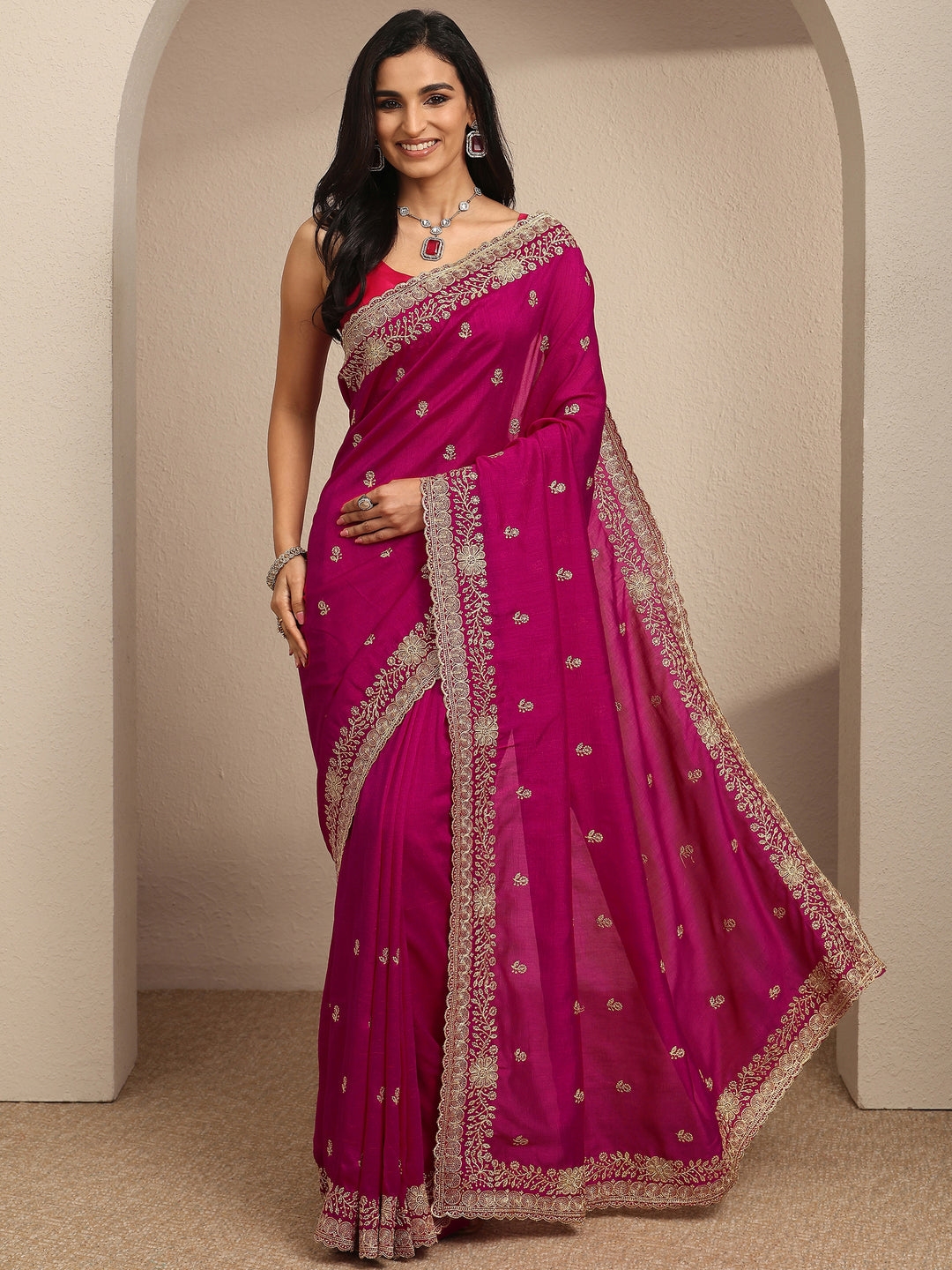  Pink Embroidered Silk Blend Saree With Unstitched Blouse Piece 