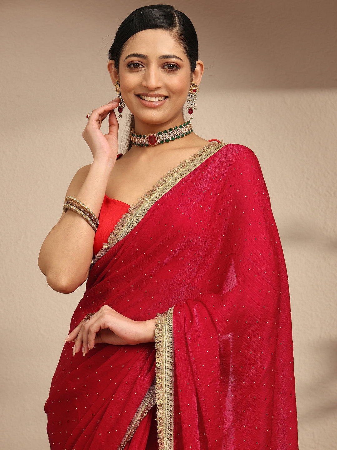  Red Embellished Silk Blend Saree With Unstitched Blouse Piece 