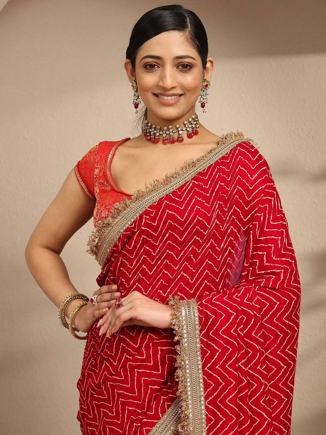  Red Chevron Printed Silk Blend Saree With Unstitched Blouse Piece 