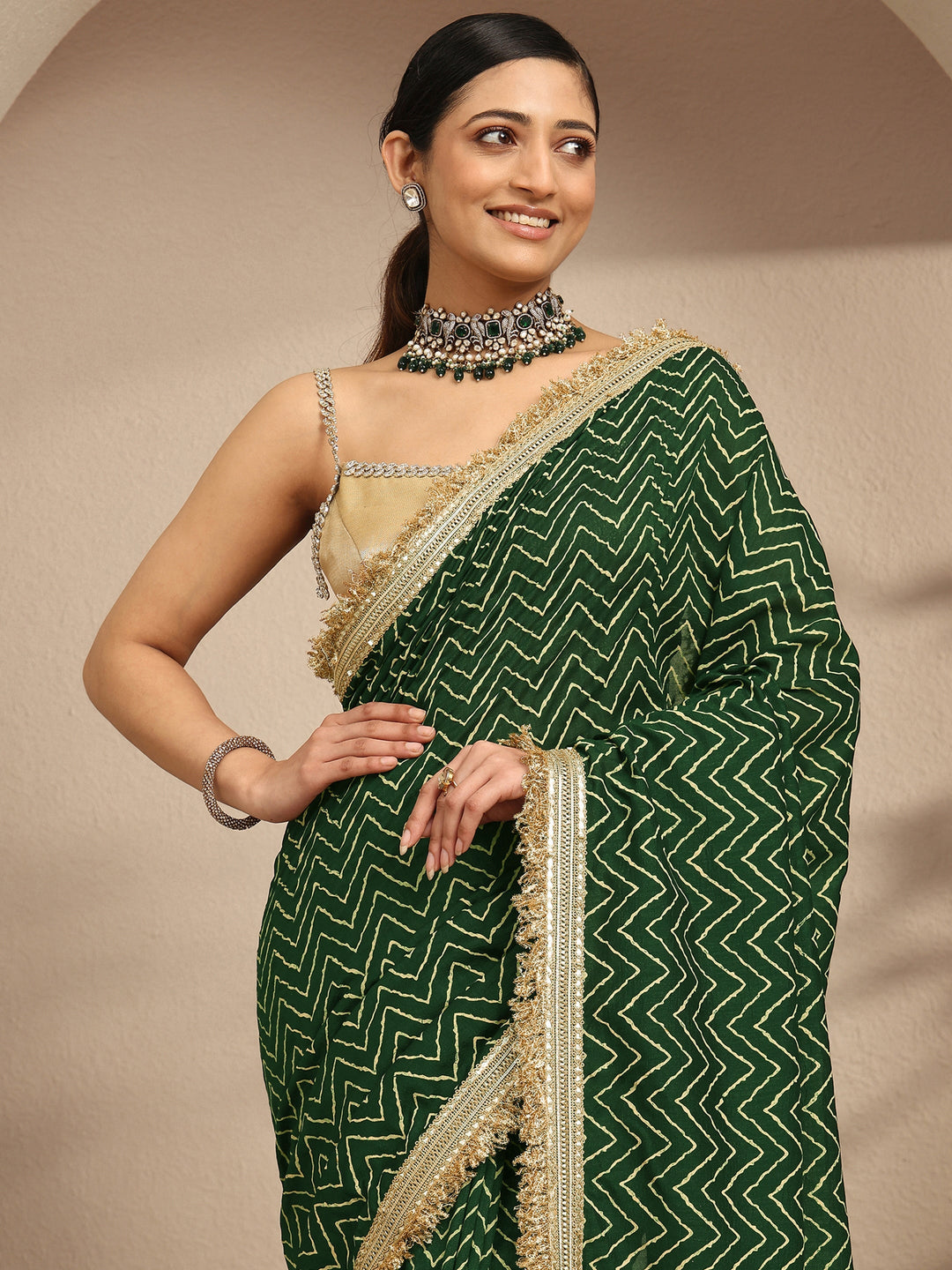  Green Chevron Printed Silk Blend Saree With Unstitched Blouse Piece 