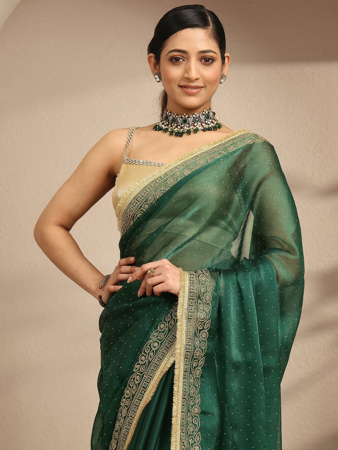  Green Embellished Silk Blend Saree With Unstitched Blouse Piece 