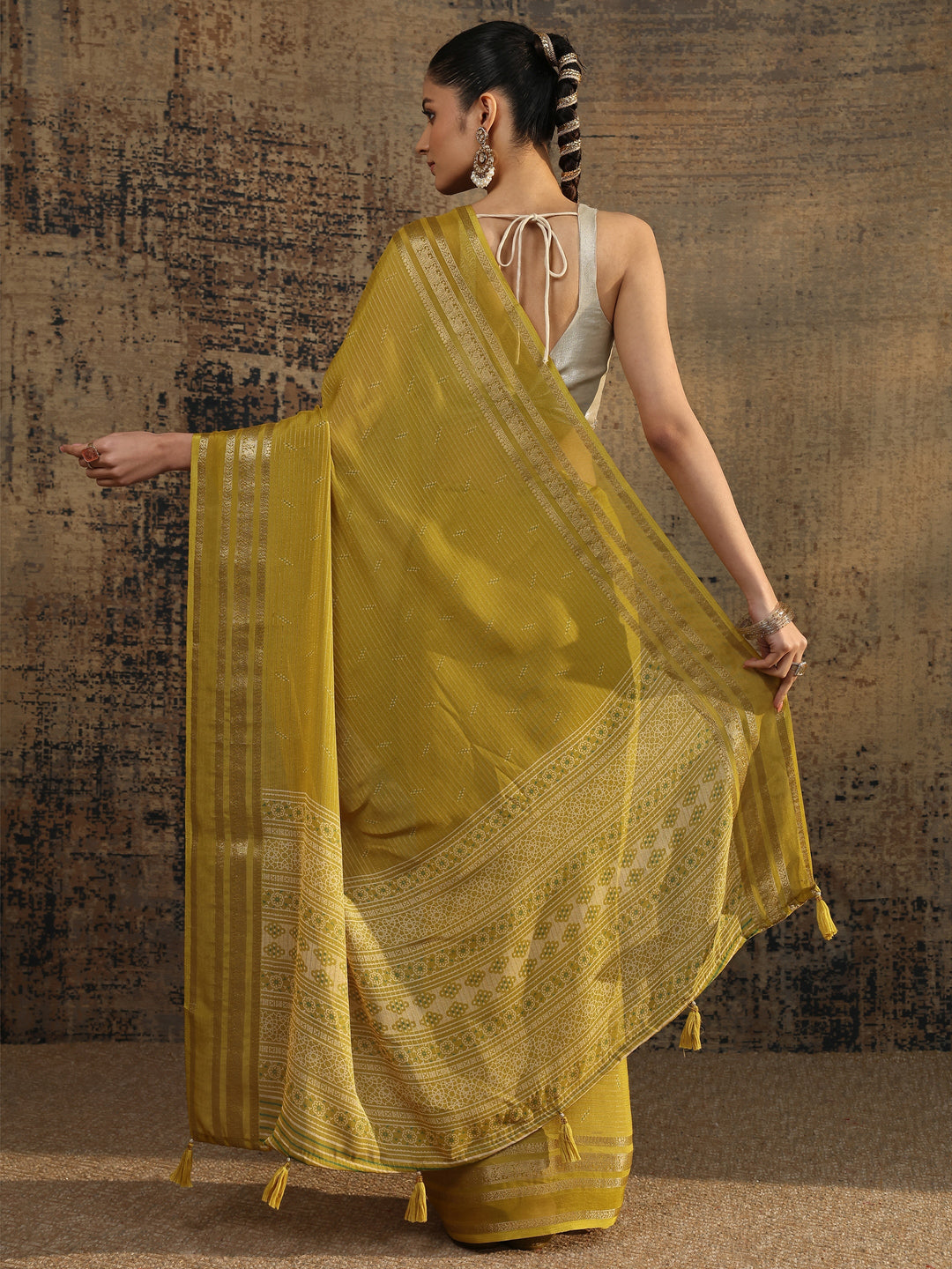  Mustard Embellished Silk Blend Saree With Unstitched Blouse Piece 