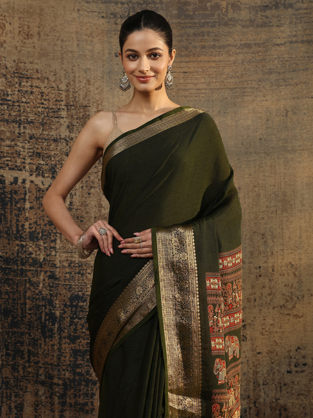  Green Solid Silk Blend Saree With Unstitched Blouse Piece 