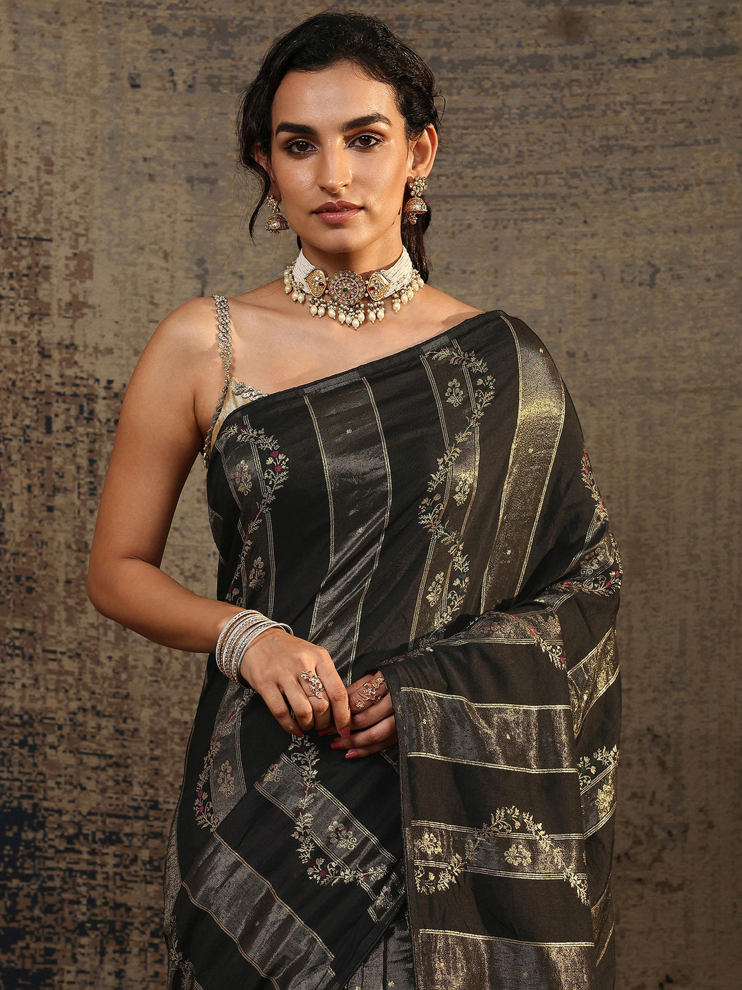  Black Woven Design Silk Blend Banarasi Saree With Unstitched Blouse Piece 