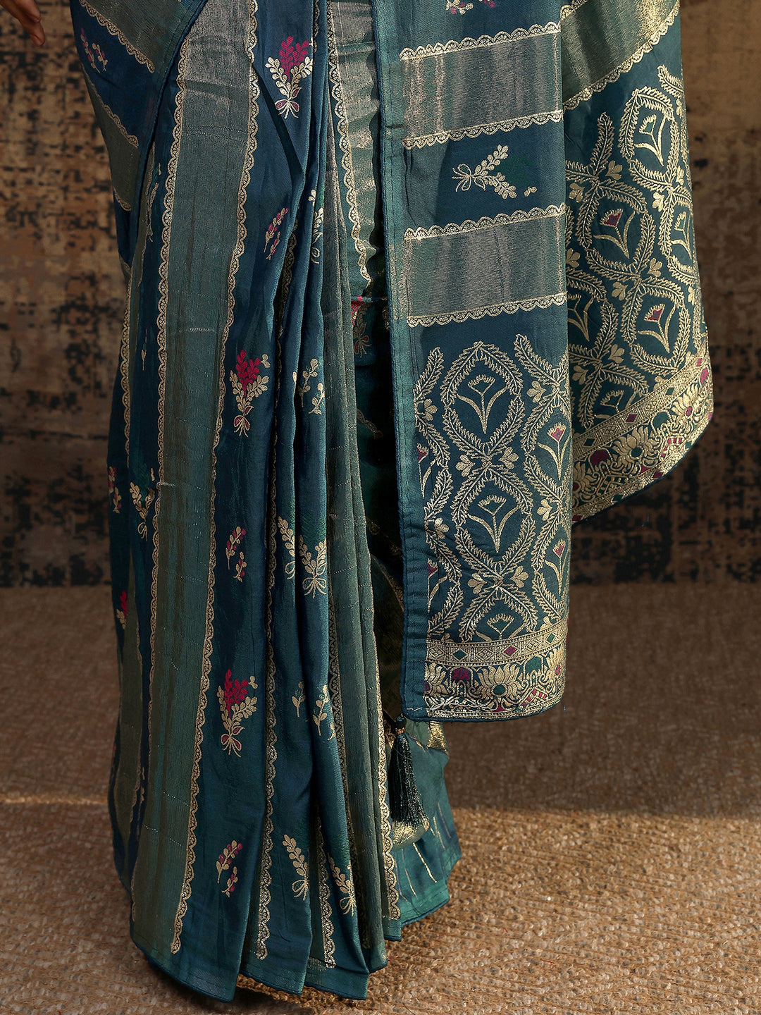  Teal Woven Design Silk Blend Saree With Unstitched Blouse Piece 