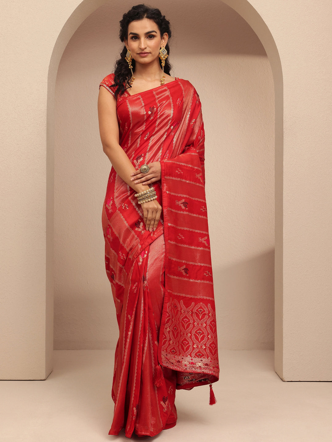  Red Woven Design Silk Blend Banarasi Saree With Unstitched Blouse Piece 