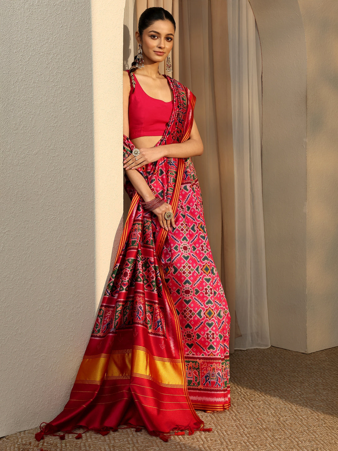  Pink Printed Silk Saree With Unstitched Blouse Piece 