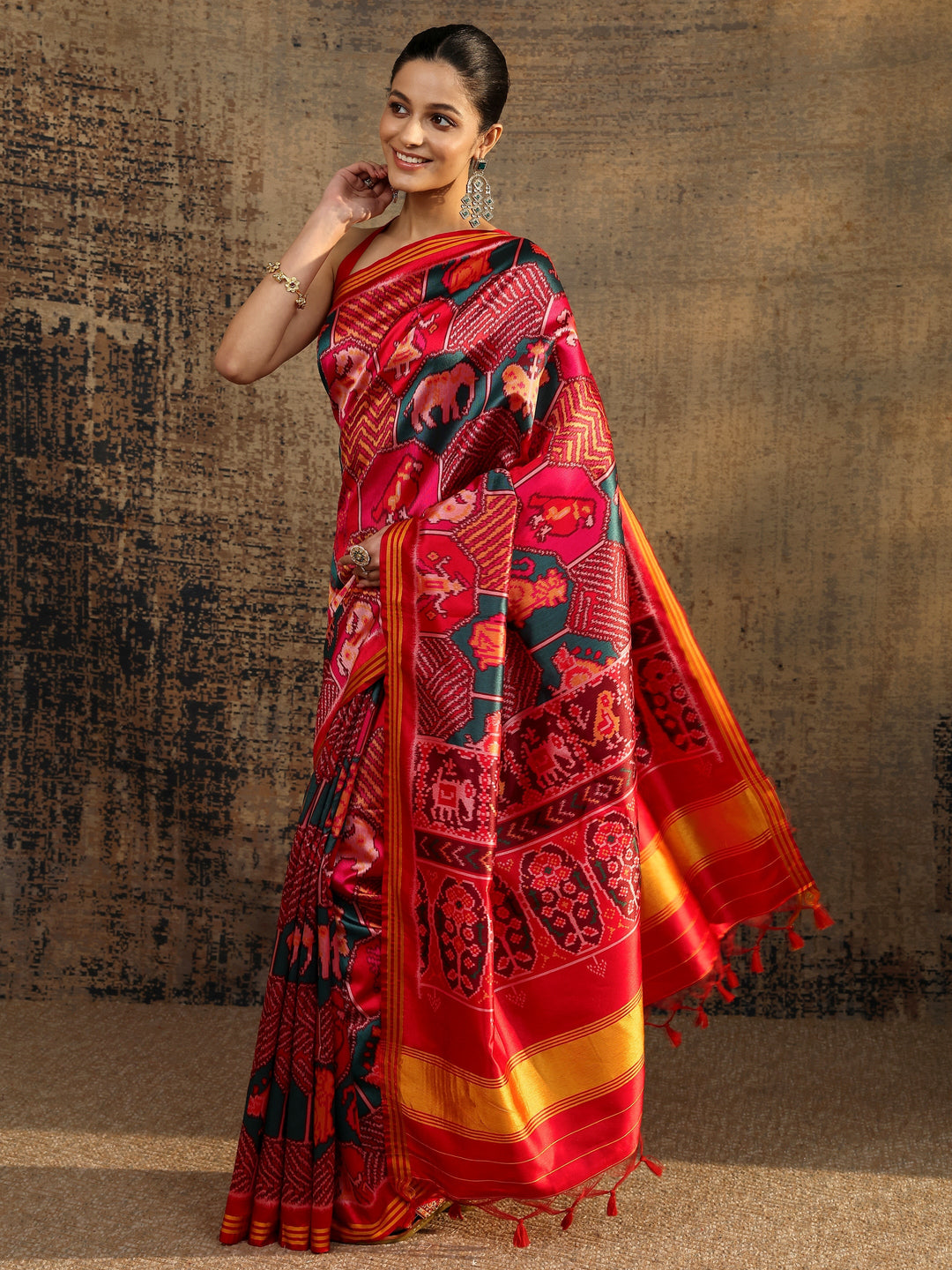  Multi Printed Silk Saree With Unstitched Blouse Piece 