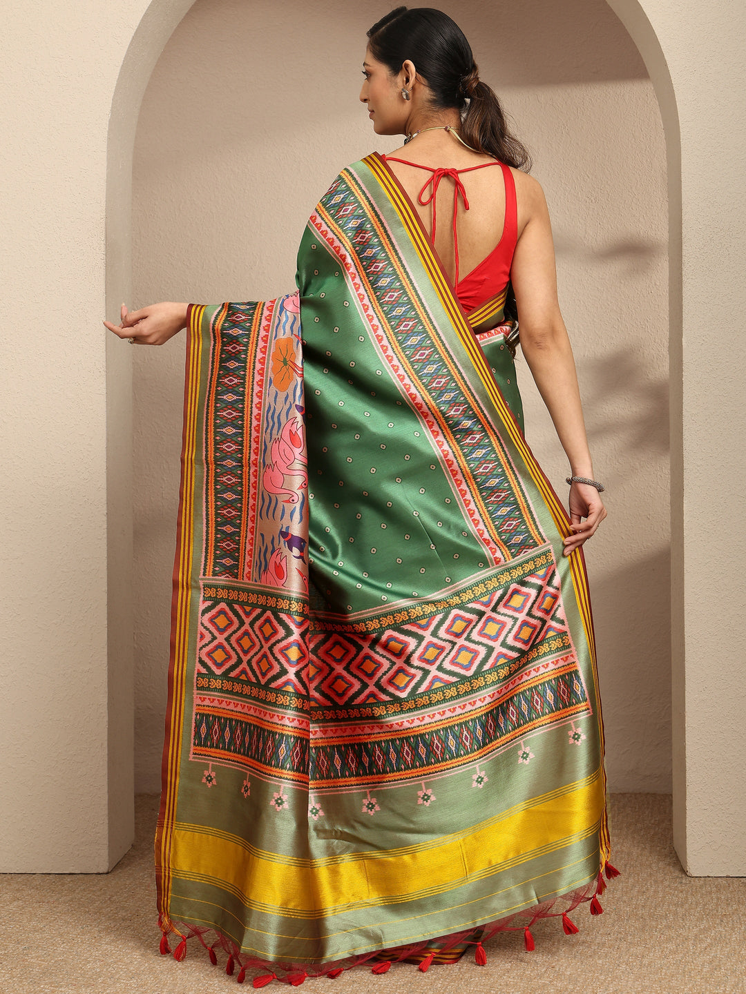  Multi Printed Silk Saree With Unstitched Blouse Piece 