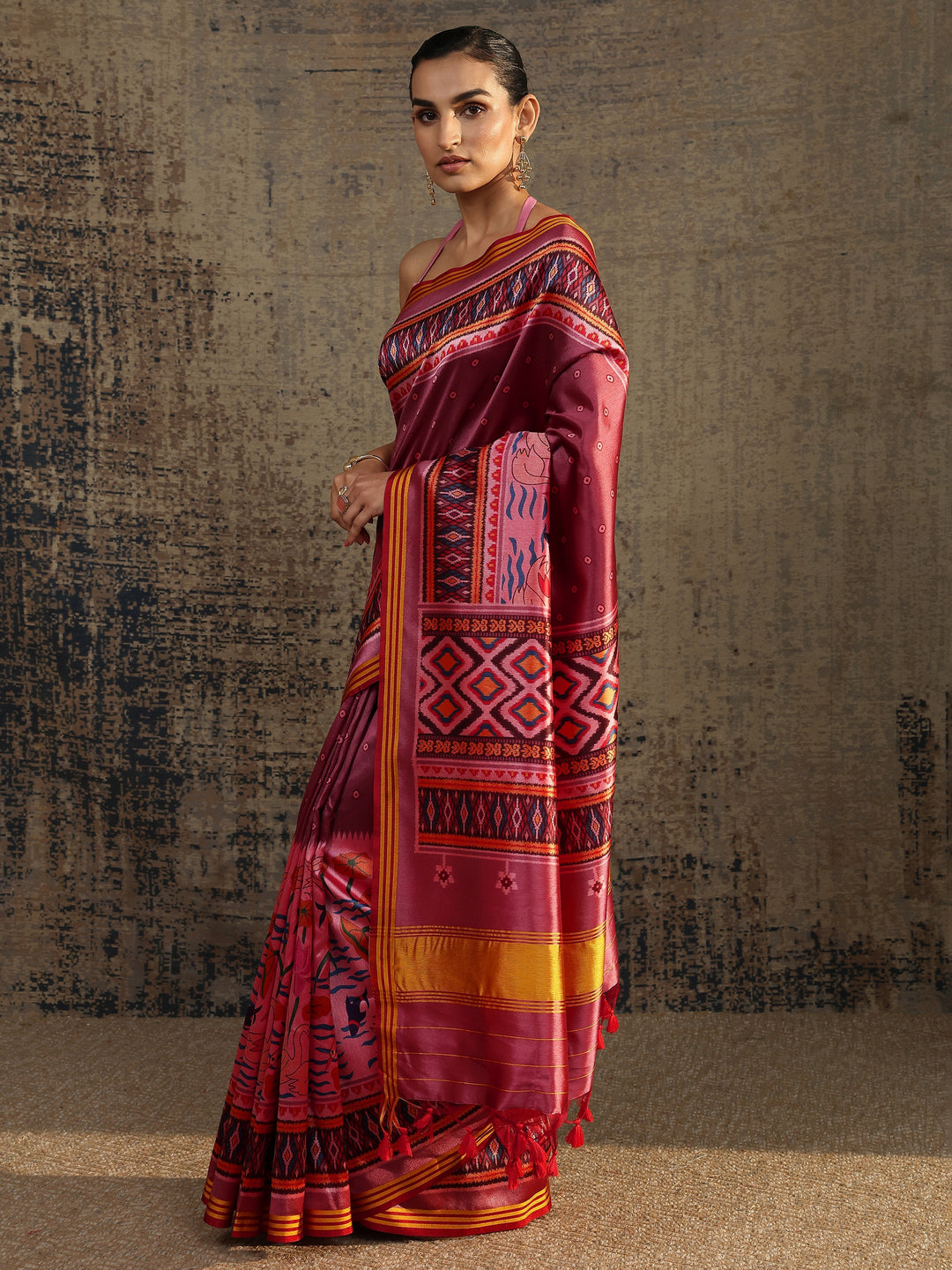  Pink Printed Silk Saree With Unstitched Blouse Piece 