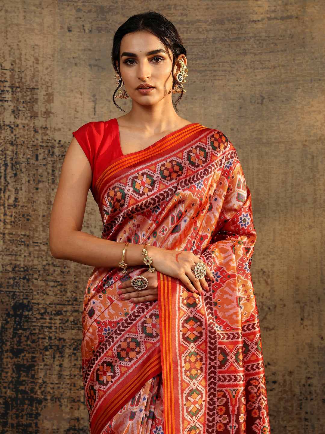  Multi Abstract Printed Silk Saree With Unstitched Blouse Piece 