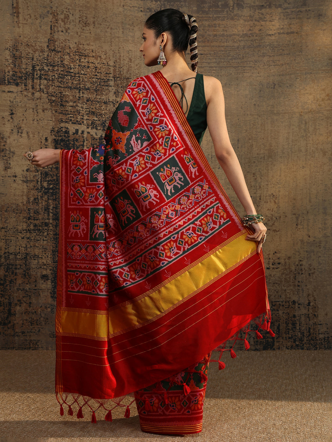  Multi Printed Silk Saree With Unstitched Blouse Piece 