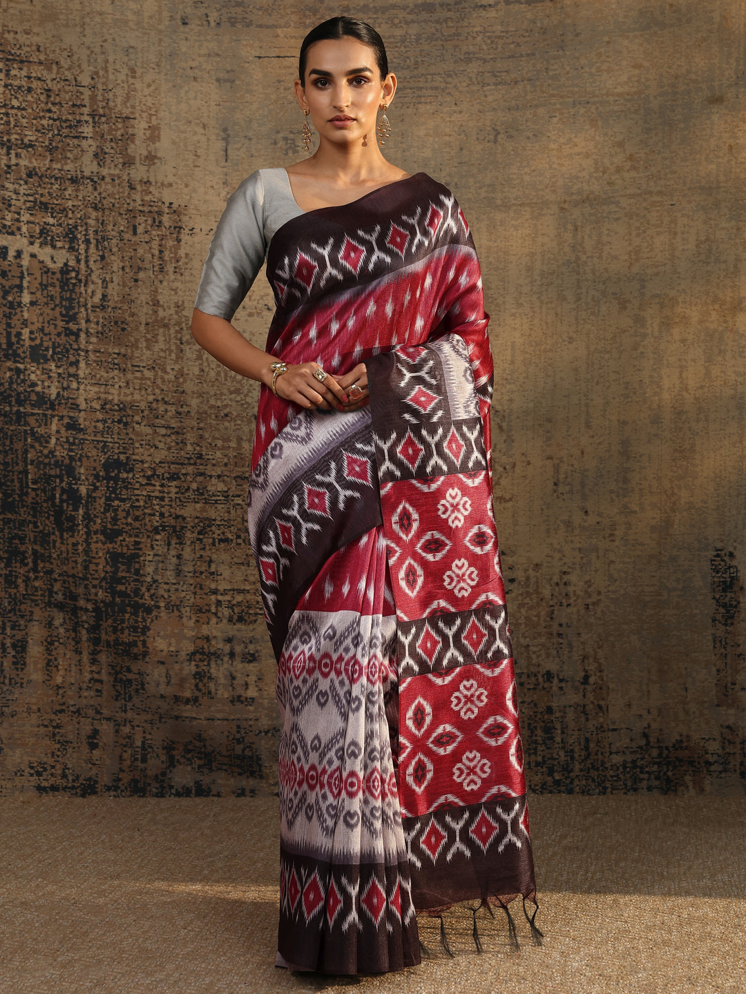  Red Printed Silk Saree With Unstitched Blouse Piece 