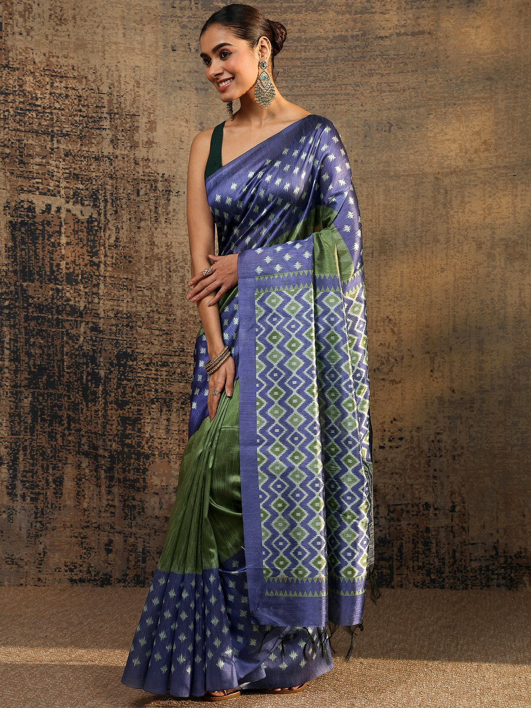  Navy Blue Ikat Solid Silk Saree With Unstitched Blouse Piece 