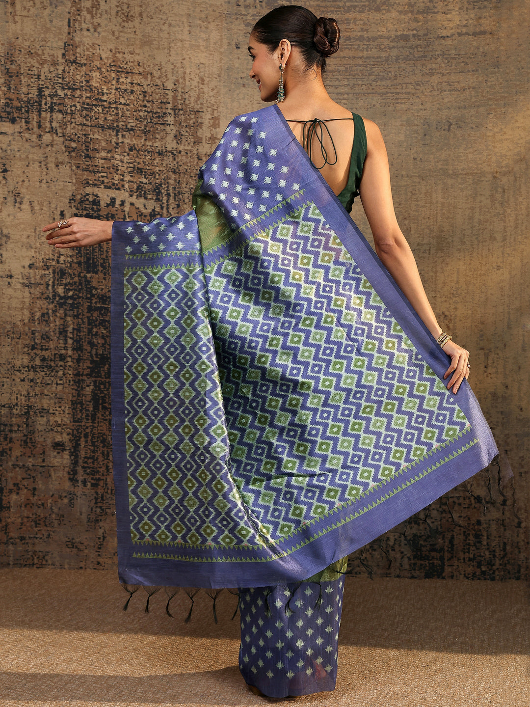  Navy Blue Ikat Solid Silk Saree With Unstitched Blouse Piece 