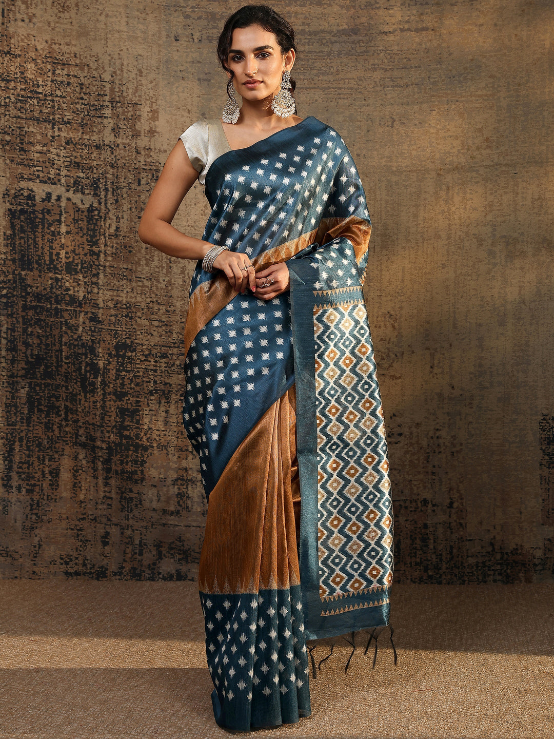  Navy Blue Ikat Solid Silk Saree With Unstitched Blouse Piece 