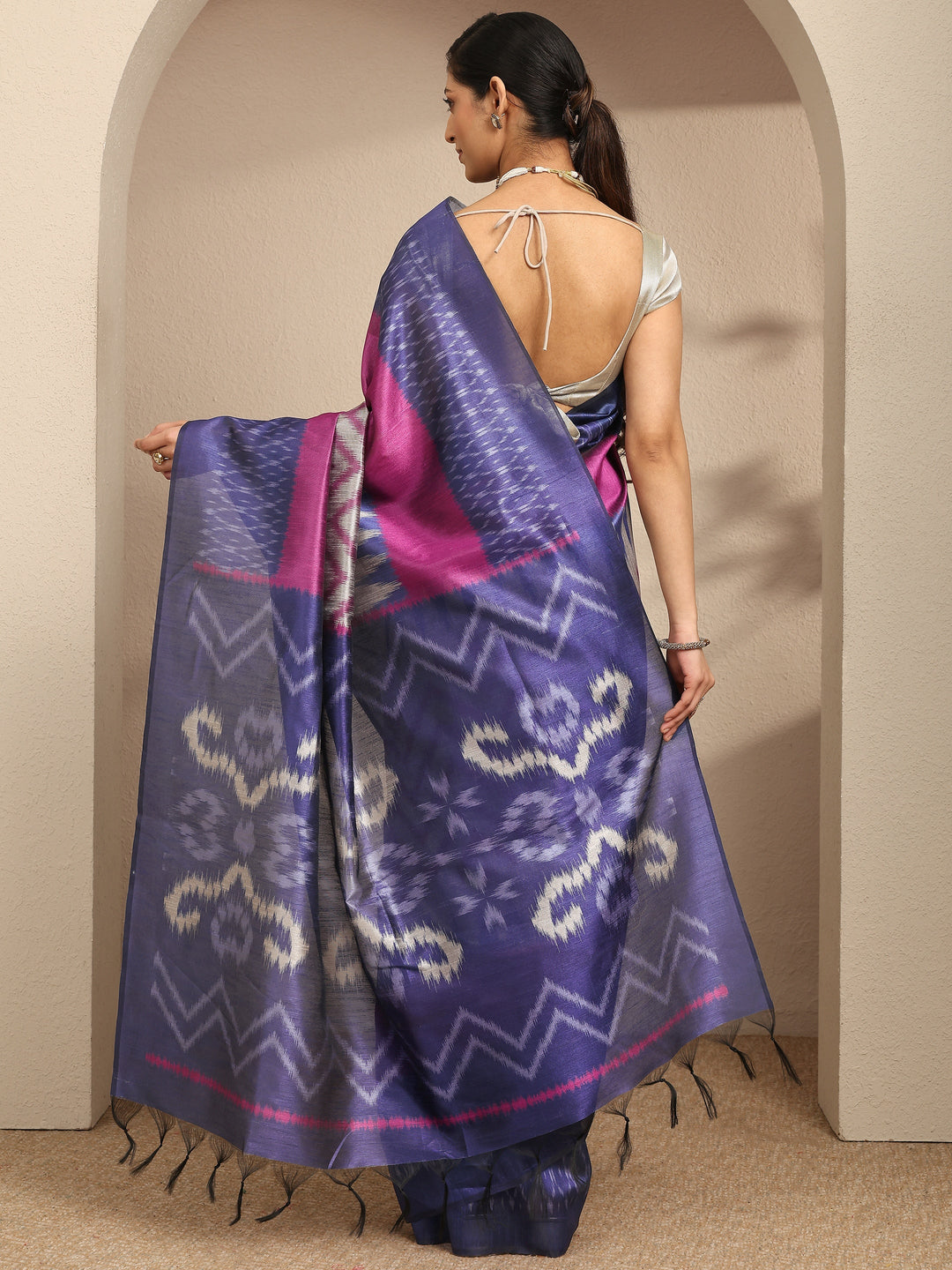  Blue Abstract Printed Silk Saree With Unstitched Blouse Piece 