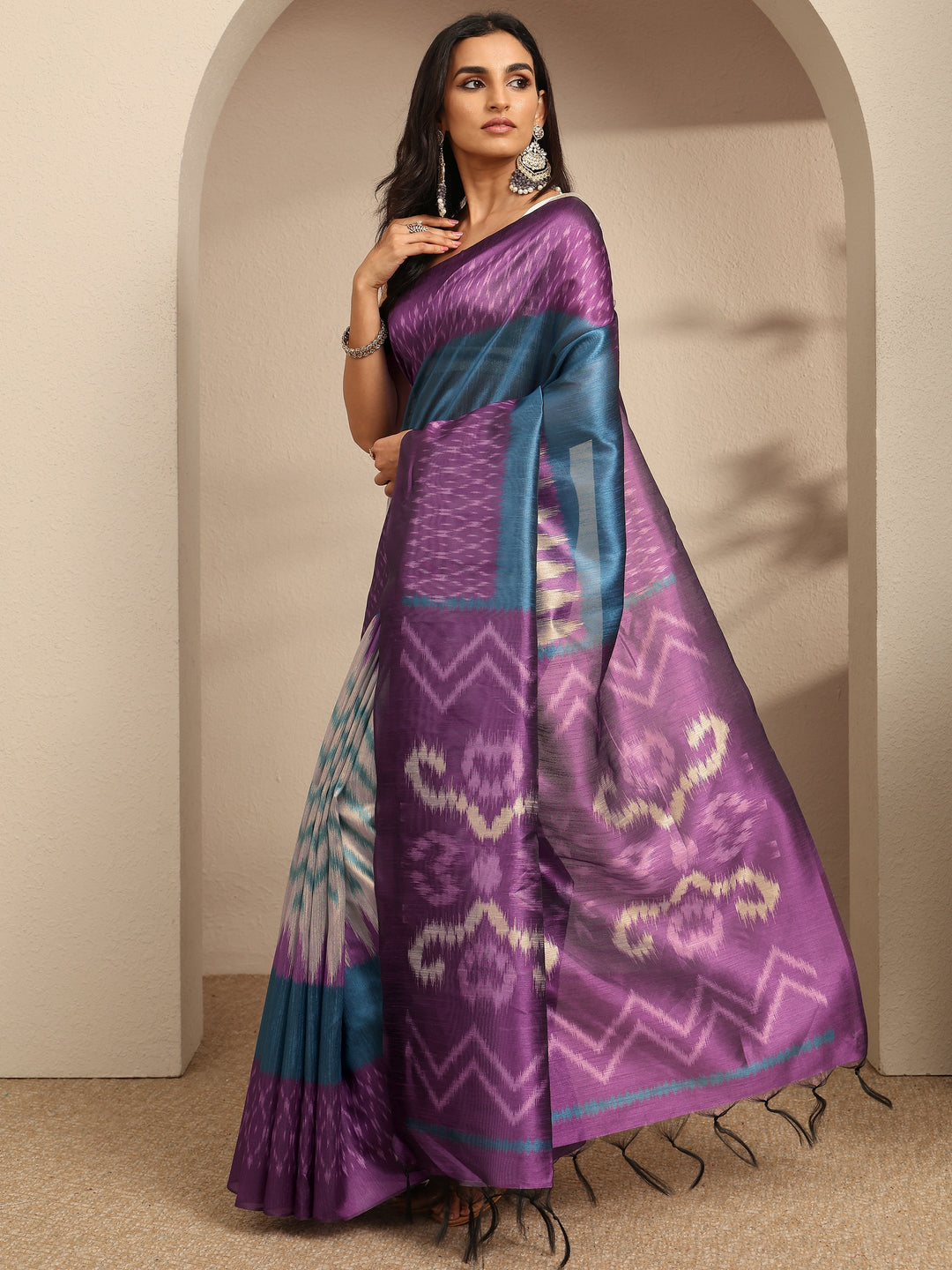  Purple Abstract Printed Silk Saree With Unstitched Blouse Piece 