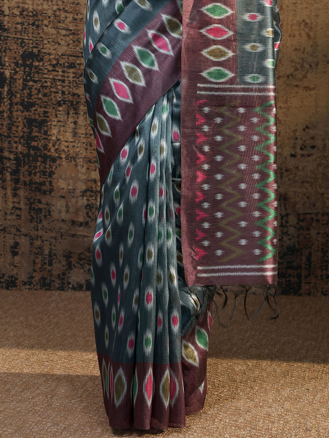  Navy Blue Ikat Printed Silk Saree With Unstitched Blouse Piece 