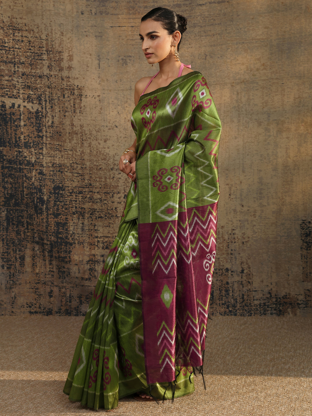  Green Chevron Printed Silk Saree With Unstitched Blouse Piece 