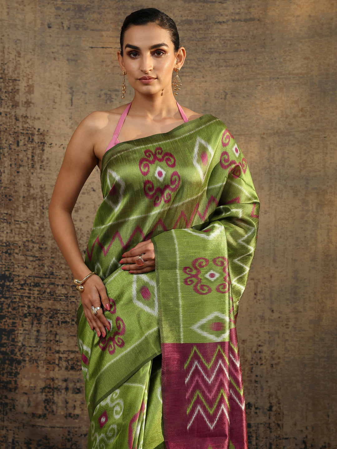  Green Chevron Printed Silk Saree With Unstitched Blouse Piece 