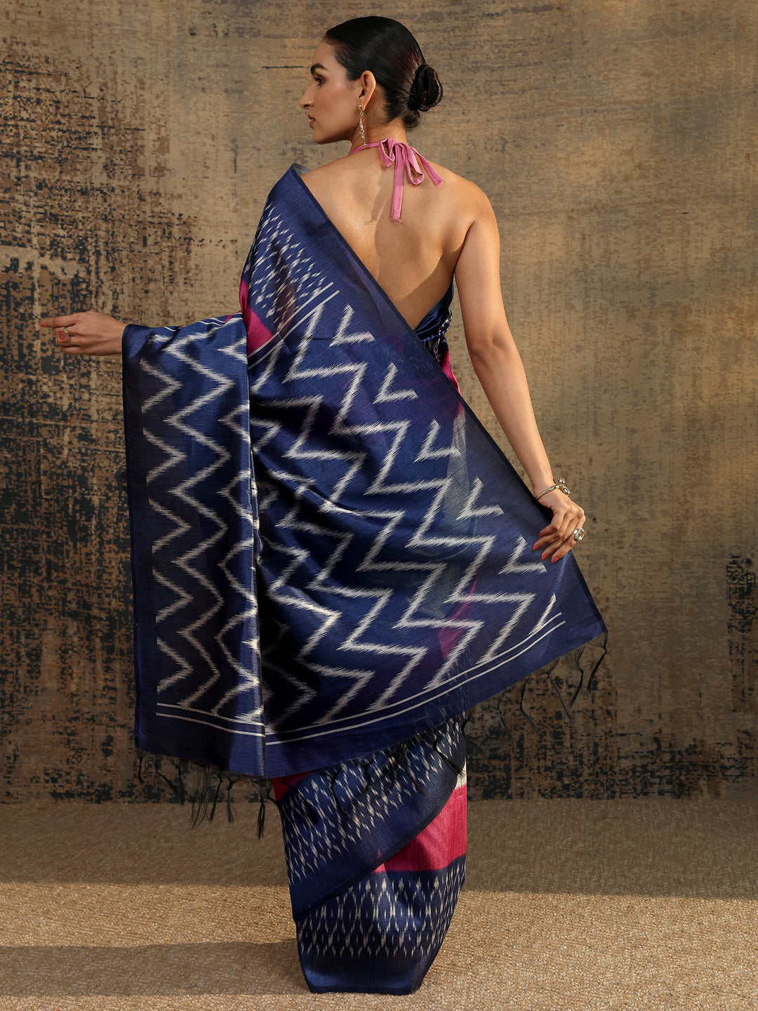  Multi Chevron Printed Silk Saree With Unstitched Blouse Piece 