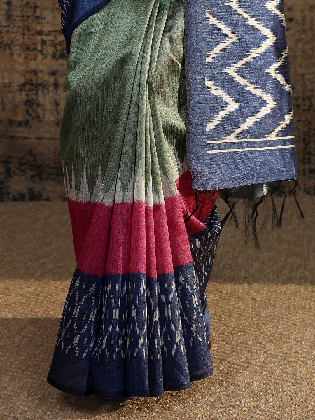  Multi Chevron Printed Silk Saree With Unstitched Blouse Piece 
