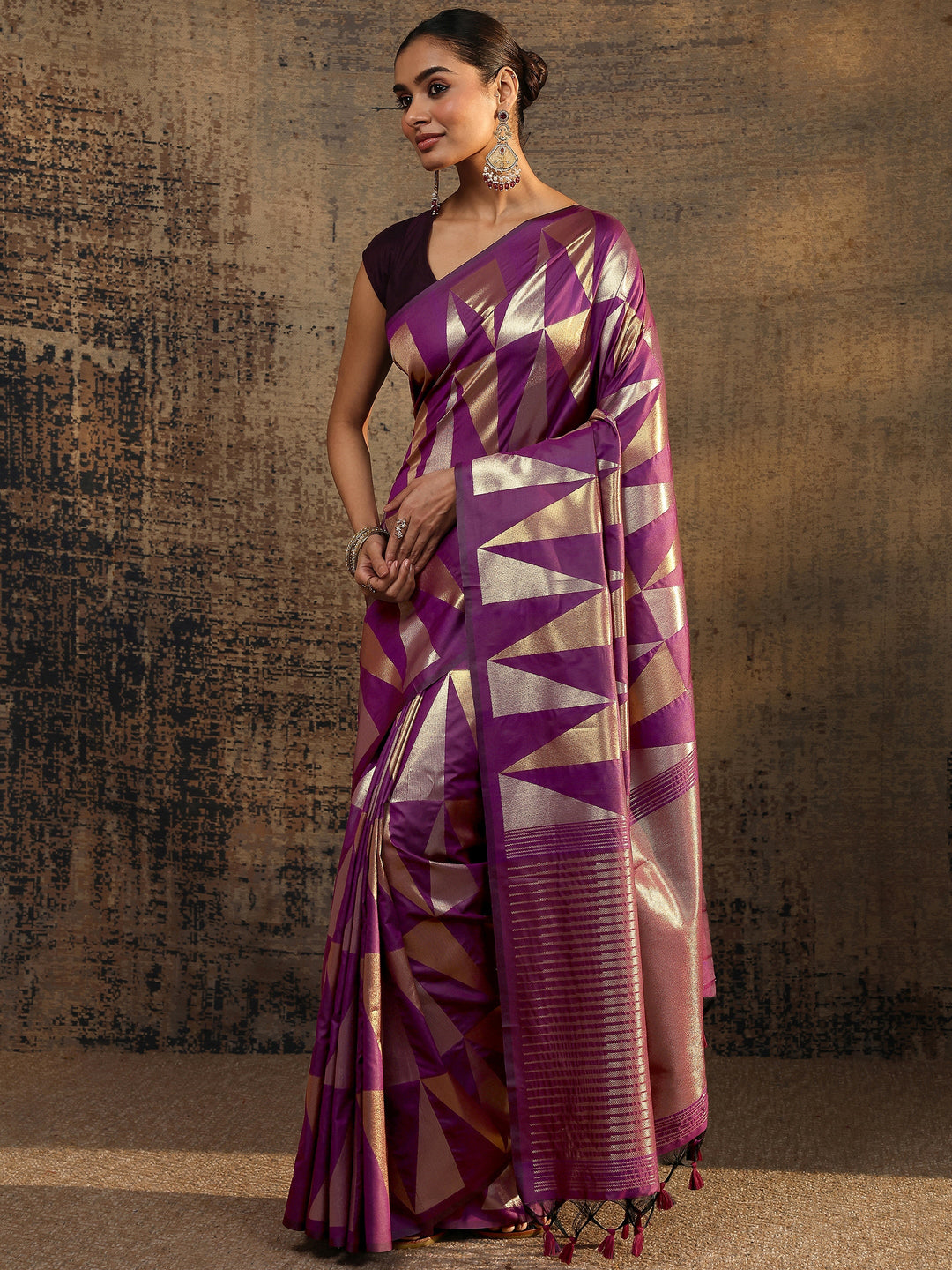  Purple Geometric Woven Design Silk Blend Saree With Unstitched Blouse Piece 