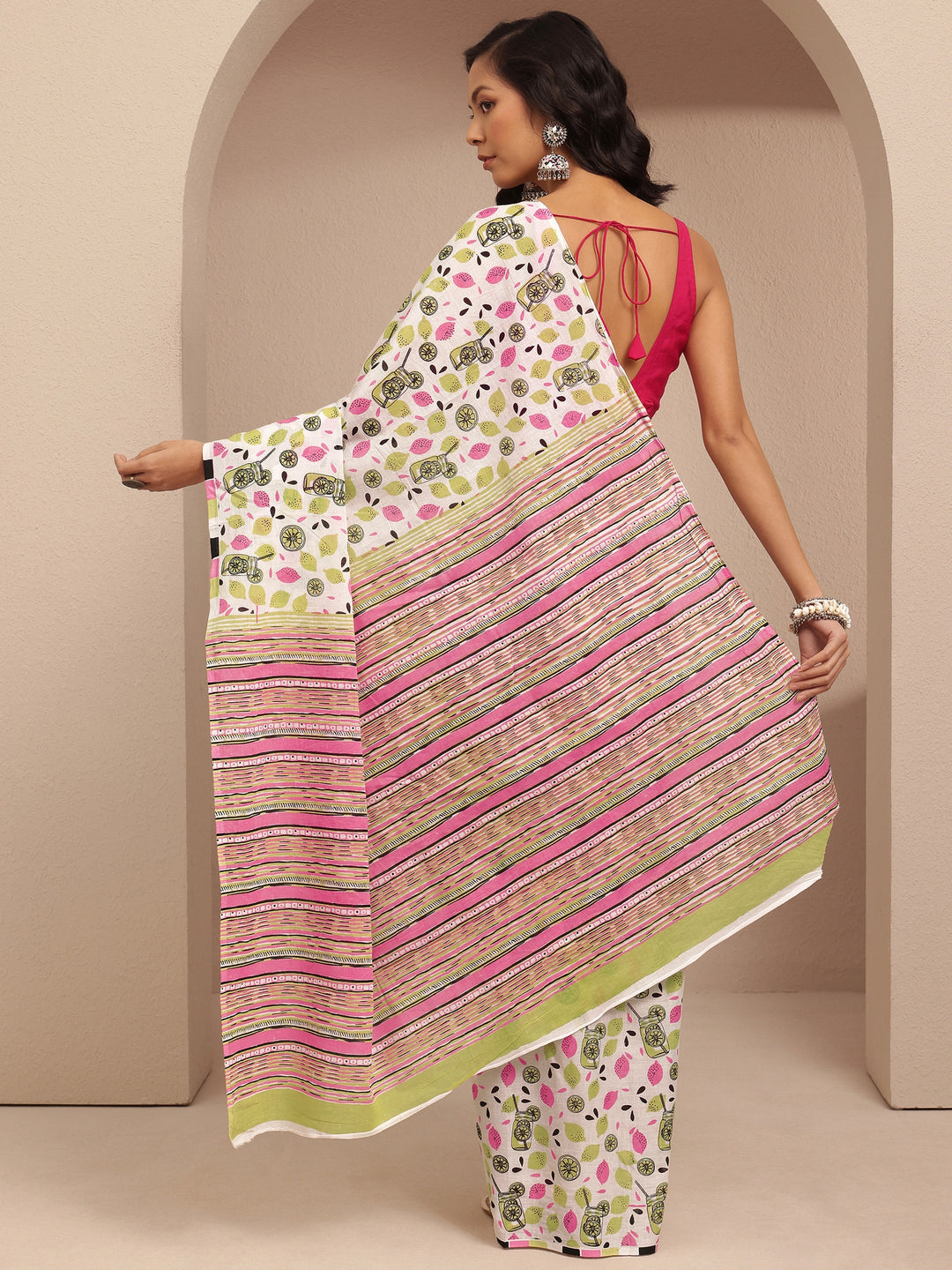  White Abstract Printed Cotton Saree With Unstitched Blouse Piece 