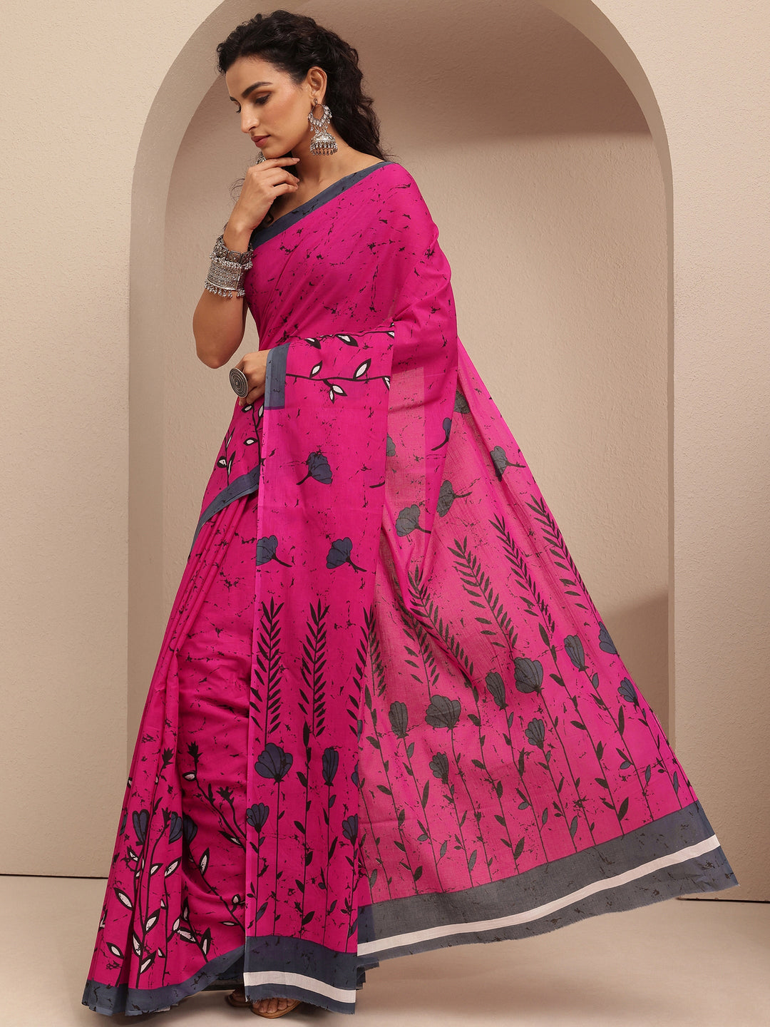  Pink Printed Cotton Saree With Unstitched Blouse Piece 