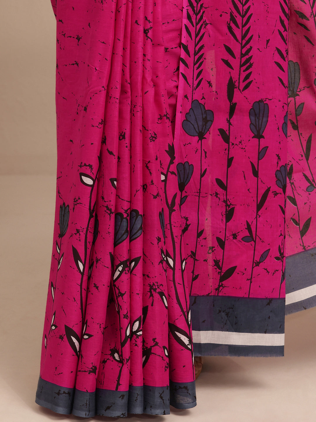  Pink Printed Cotton Saree With Unstitched Blouse Piece 