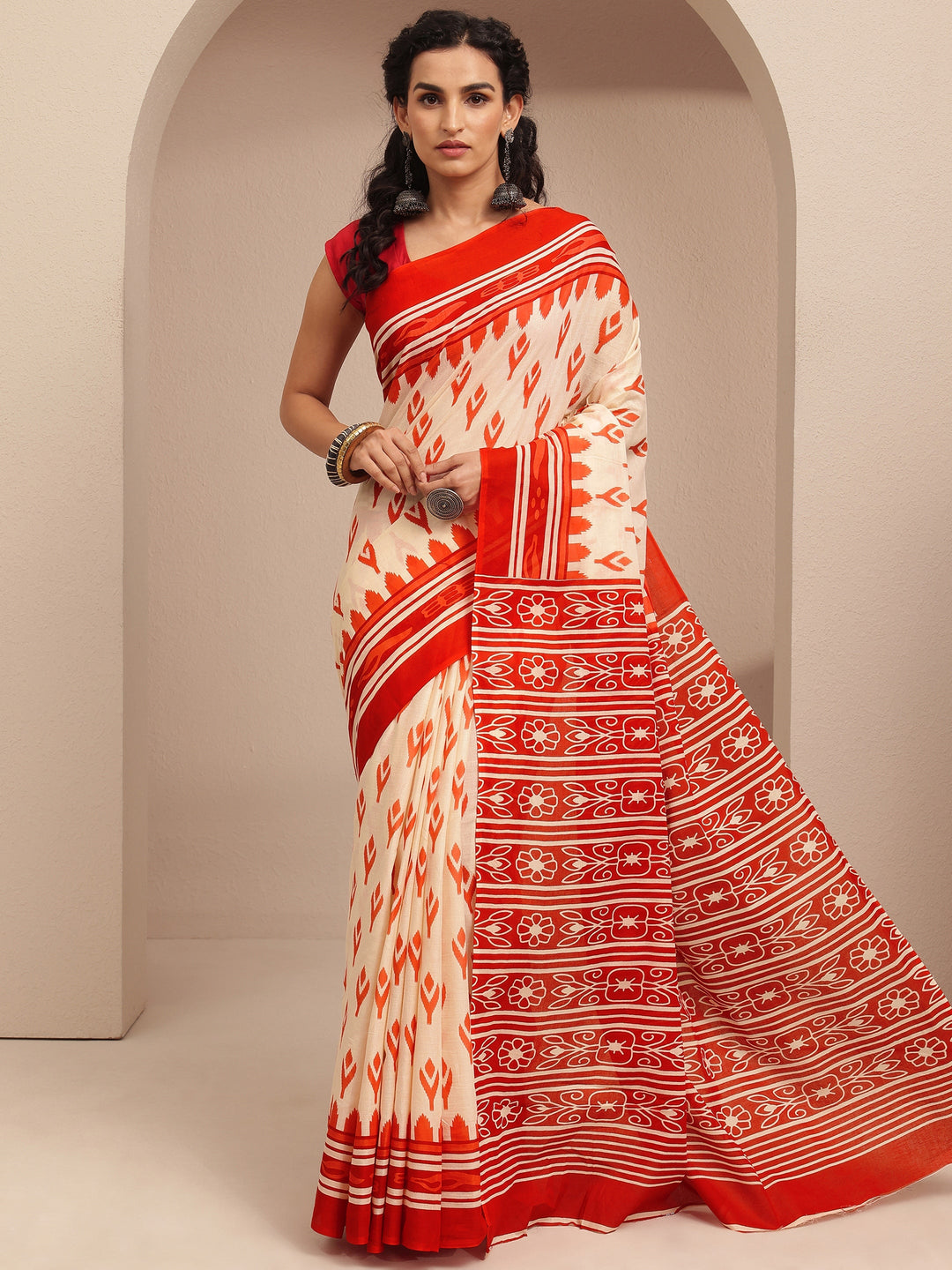  Red Ikat Printed Cotton Saree With Unstitched Blouse Piece 