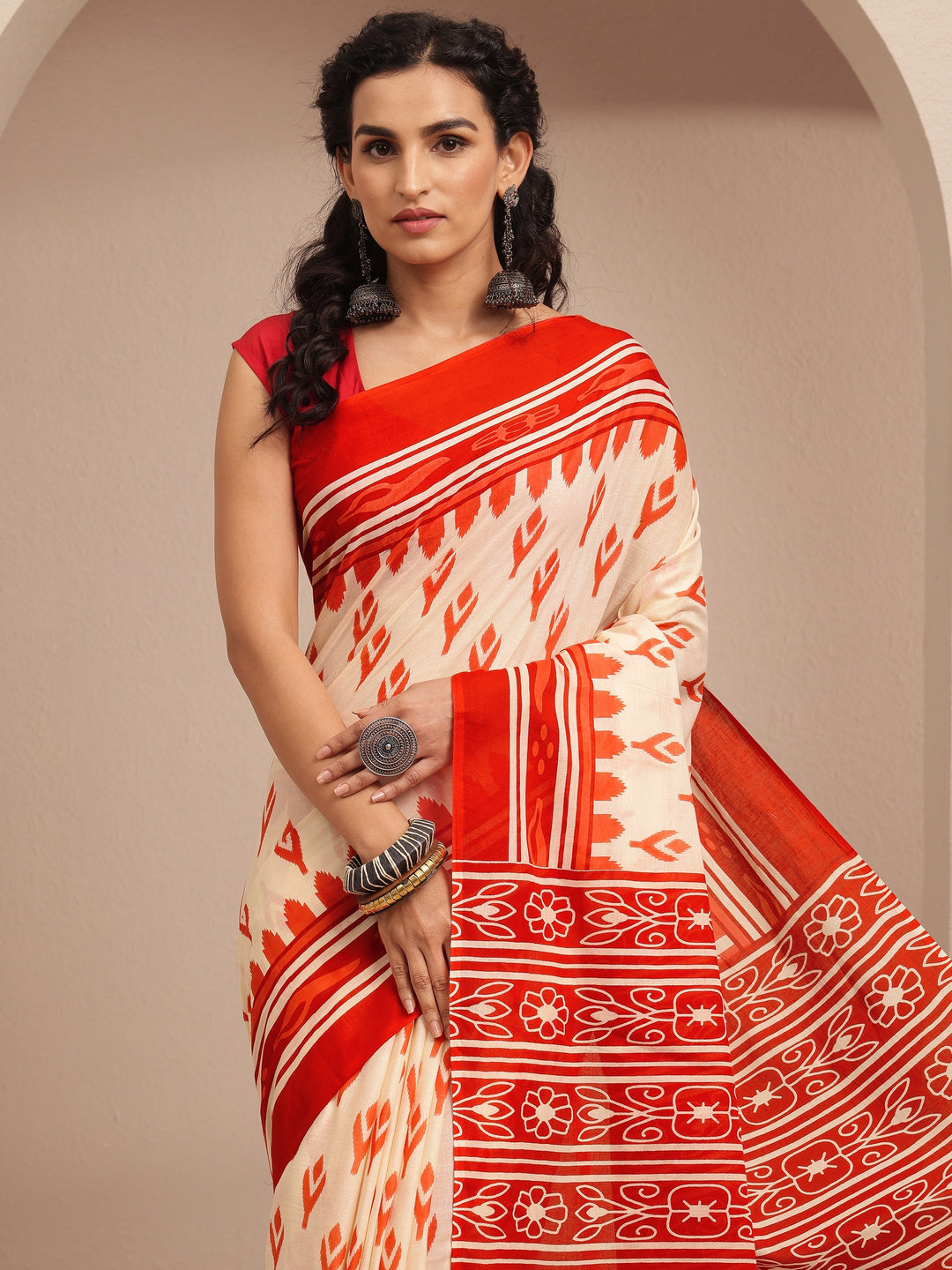  Red Ikat Printed Cotton Saree With Unstitched Blouse Piece 